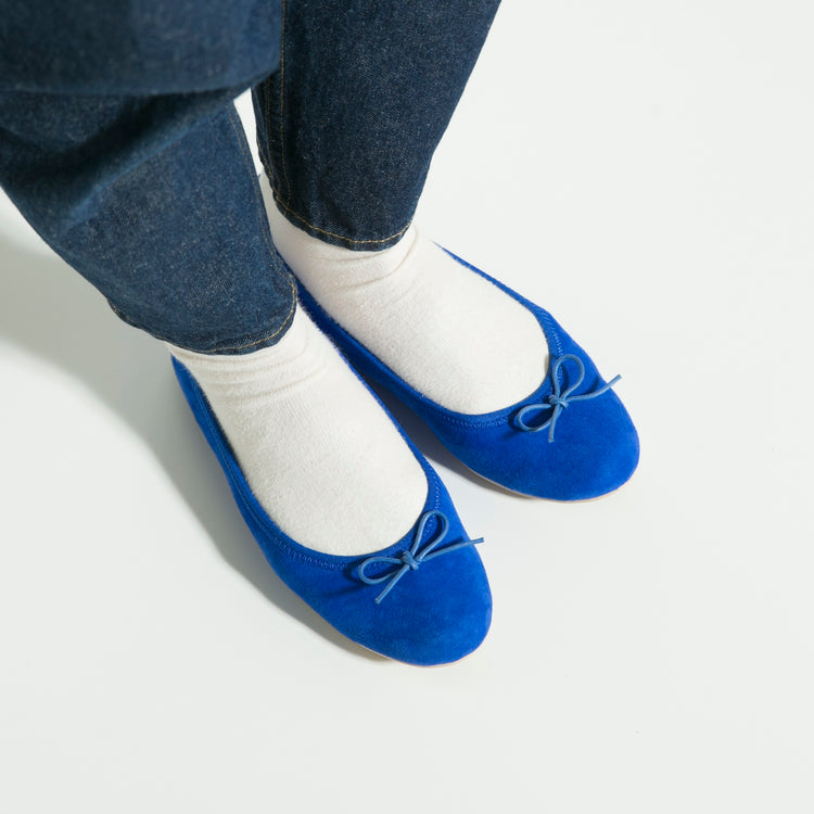 ラウンドトゥ フラットバレエ シープスエード ブルー
