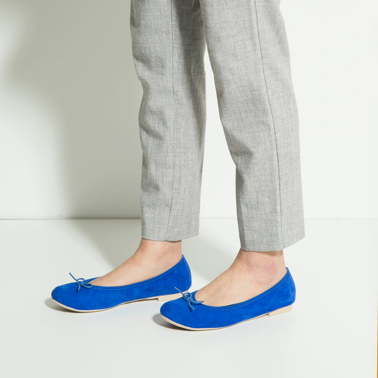 ラウンドトゥ フラットバレエ シープスエード ブルー