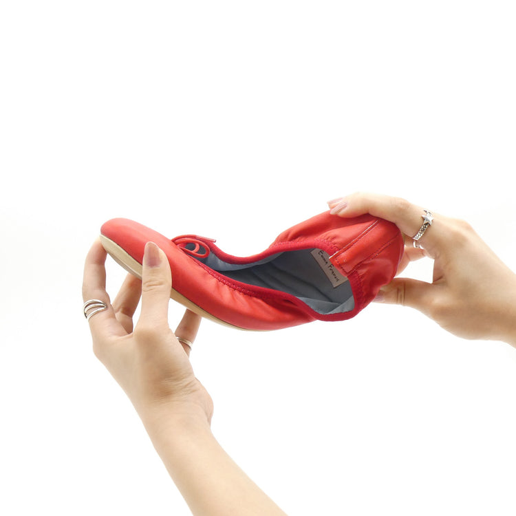 ポインテッドトゥ フラットバレエ シープスエード ブラック